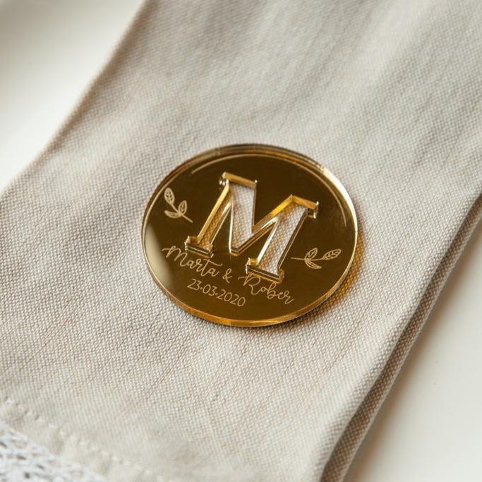 marcasitios dorado