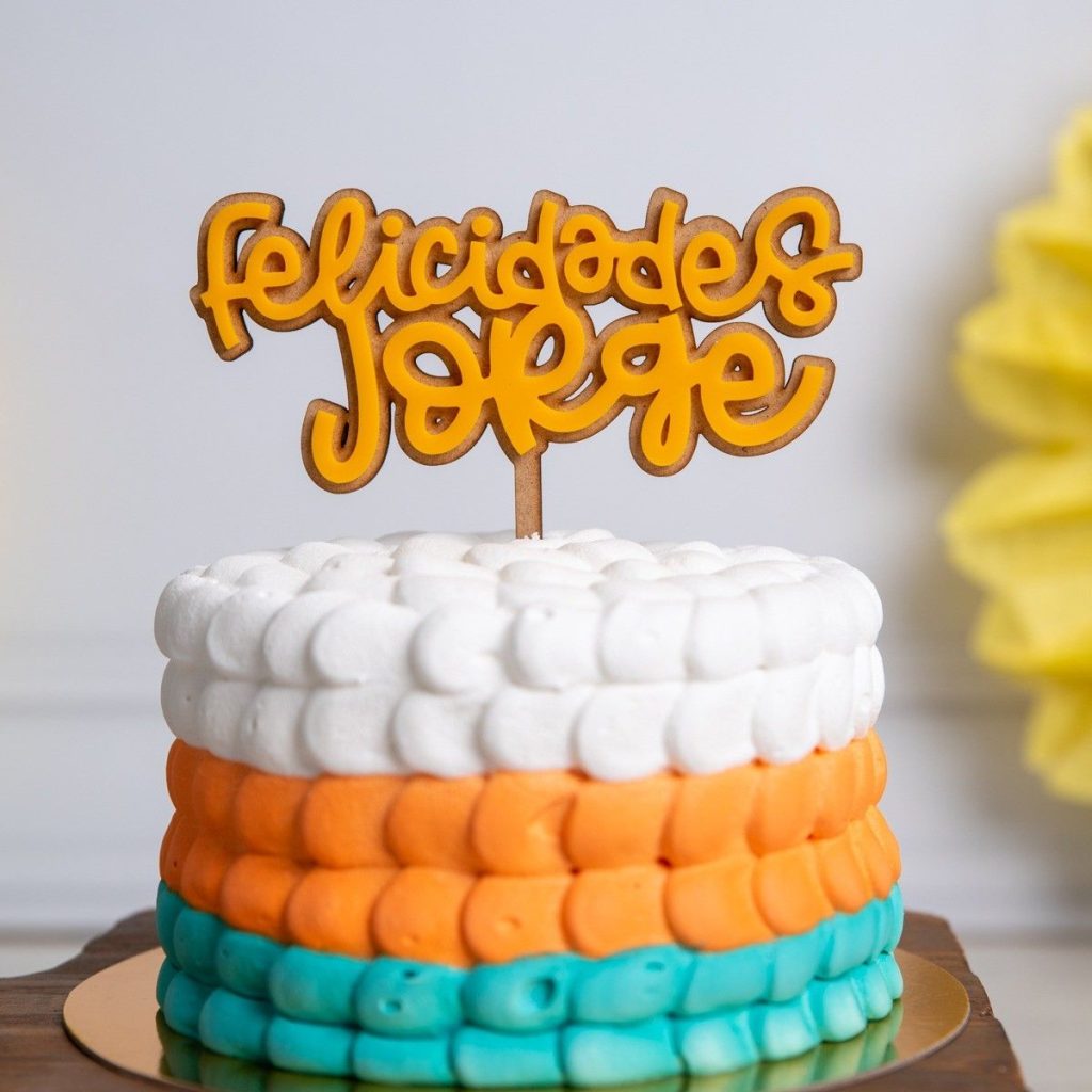 Cake toppers