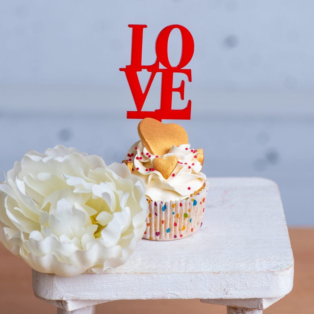Topper Love